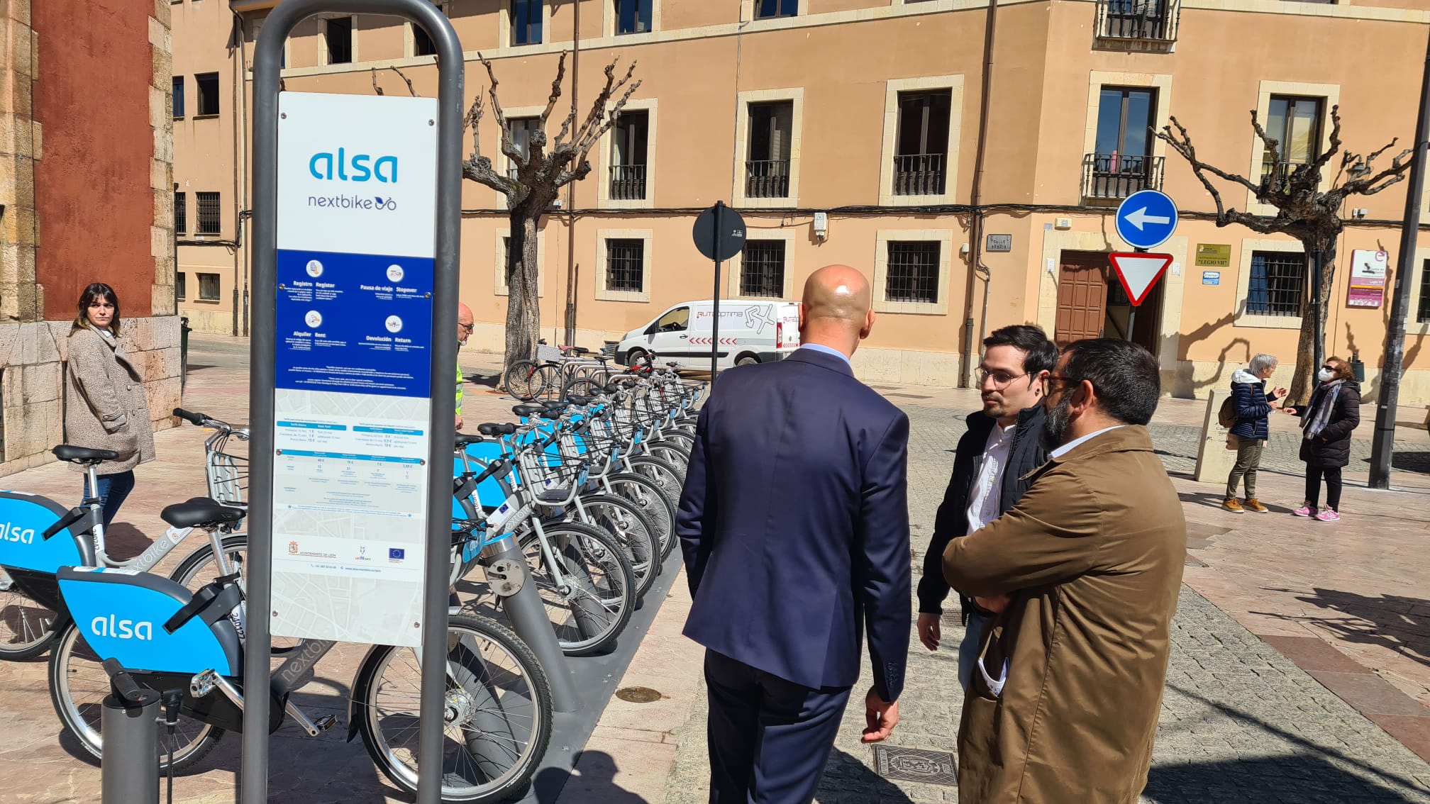 Fotos: El sistema de préstamo de bicis, en marcha