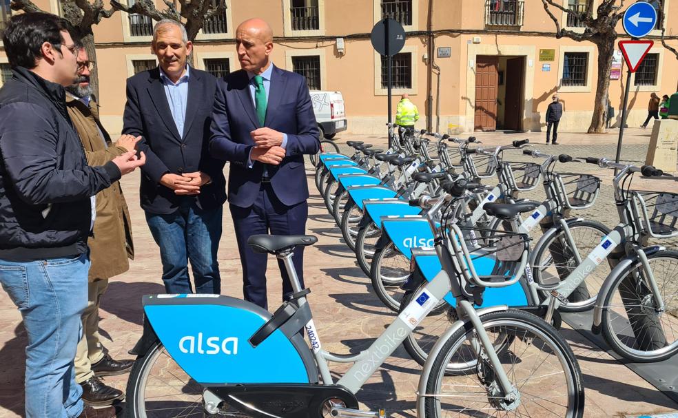 Presentación del sistema de préstamo de bicicletas en la ciudad de León