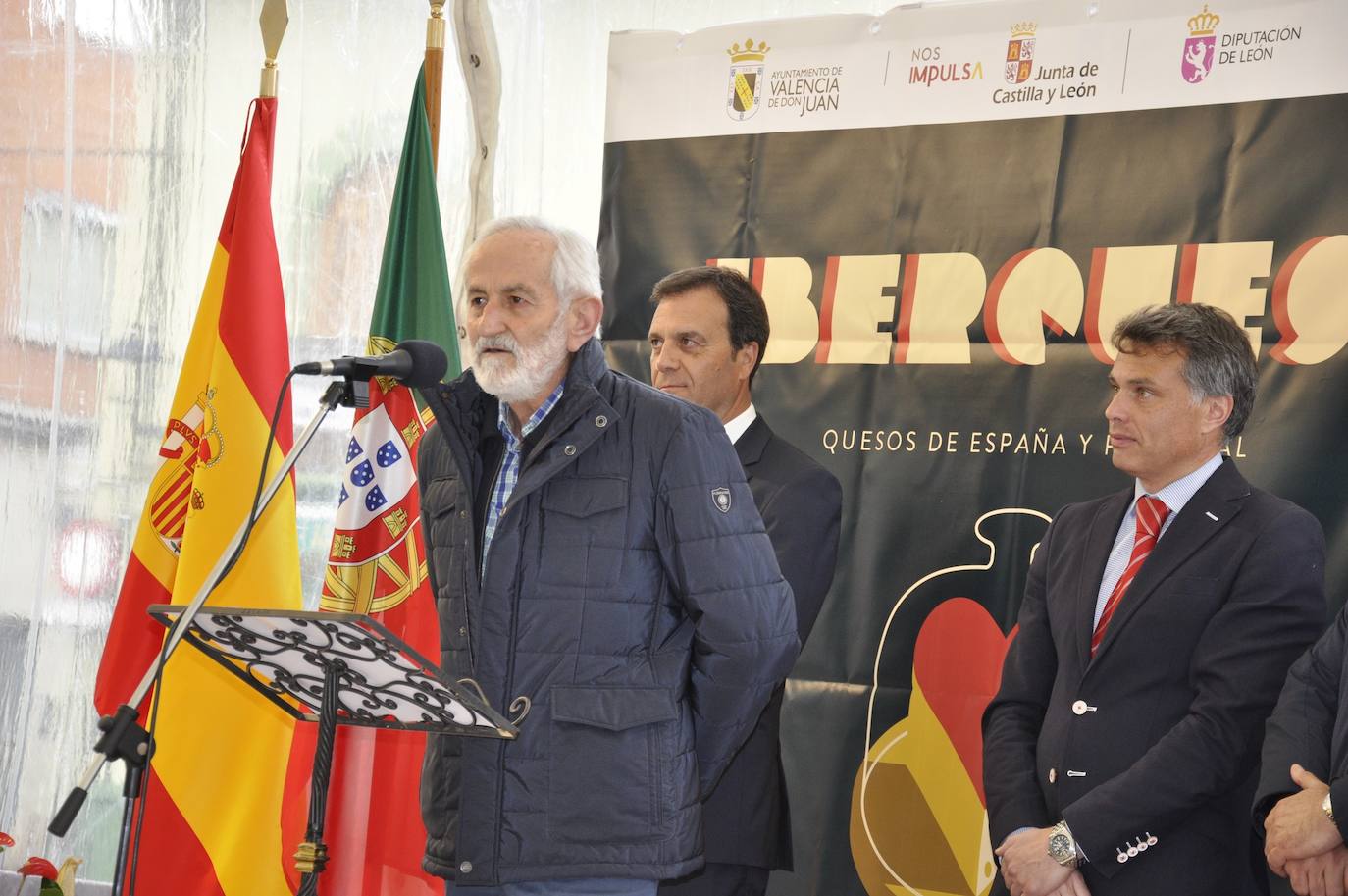 Iberqueso abre sus puertas en Valencia de Don Juan con más de 30 productores de la península ibérica.