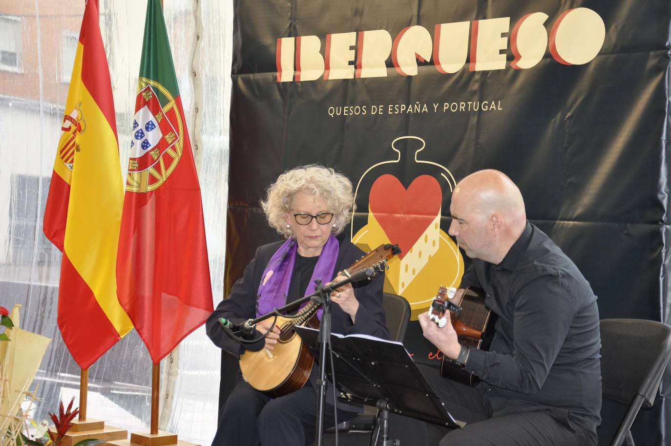 Iberqueso abre sus puertas en Valencia de Don Juan con más de 30 productores de la península ibérica.