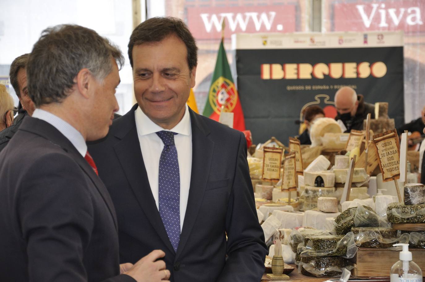 Iberqueso abre sus puertas en Valencia de Don Juan con más de 30 productores de la península ibérica.
