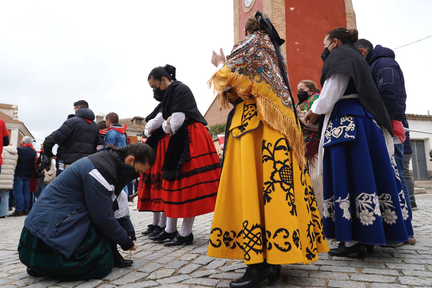 El presidente de la Junta envía un «mensaje muy especial» a los castellanos y leoneses que se encuentran fuera de la Comunidad y de España