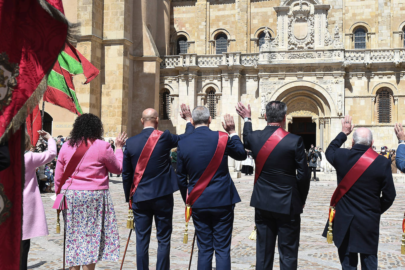 Fotos: Ceremonia de las Cabezadas en San Isidoro