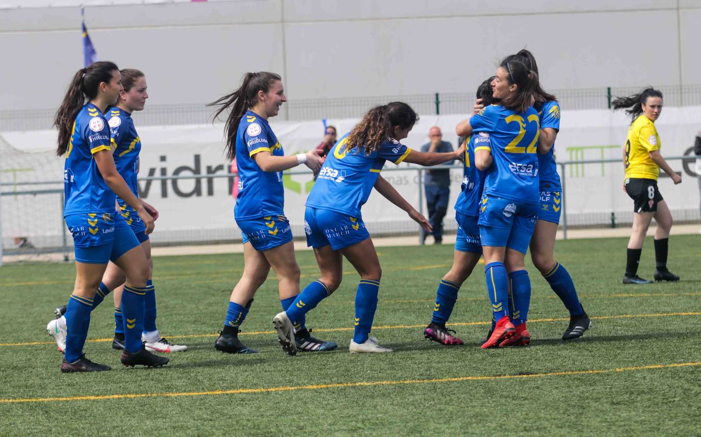 Fotos: Partido entre el Olímpico y el Sporting