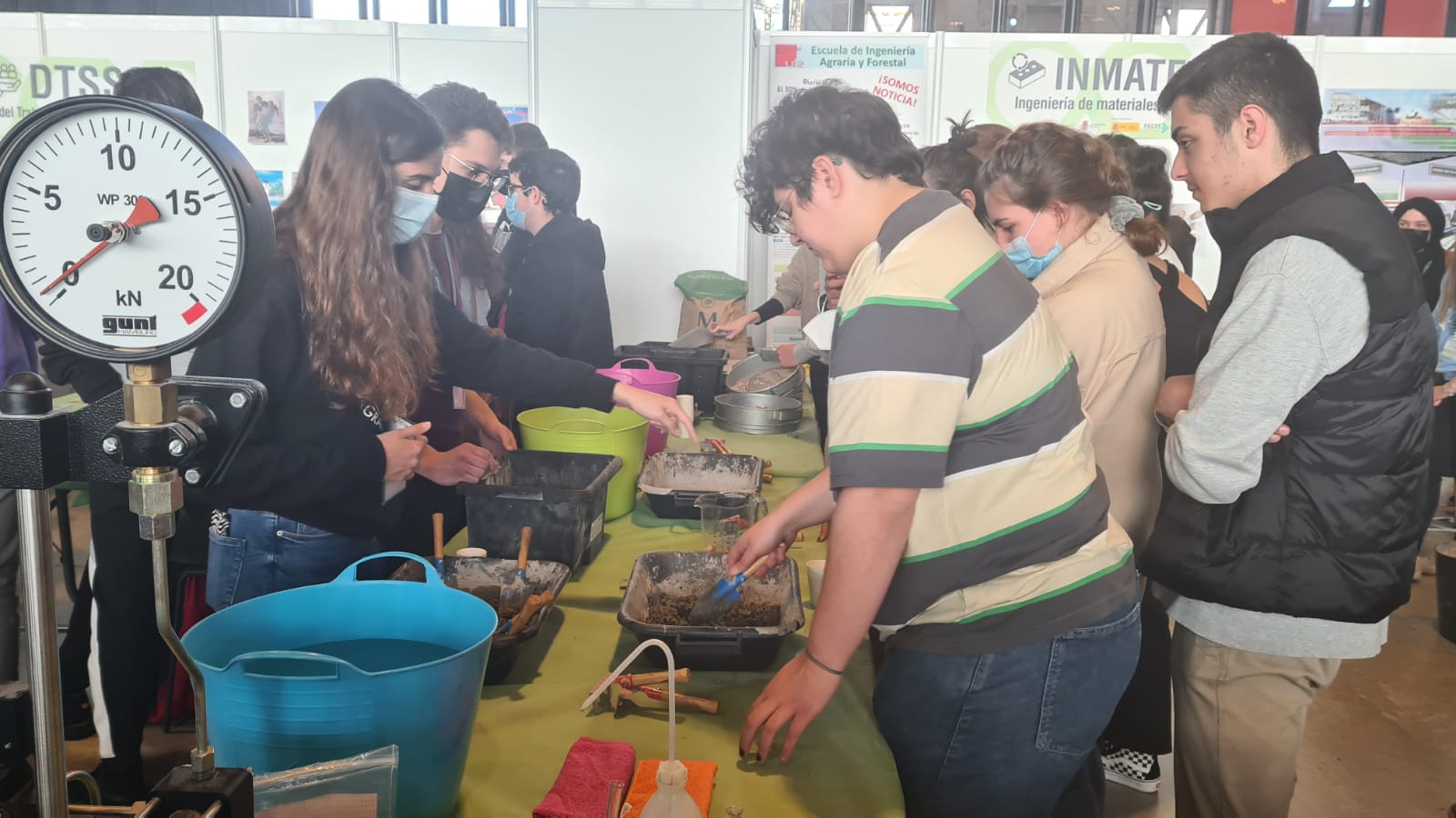 Fotos: Expociencia abre sus puertas en el Palacio de Exposiciones