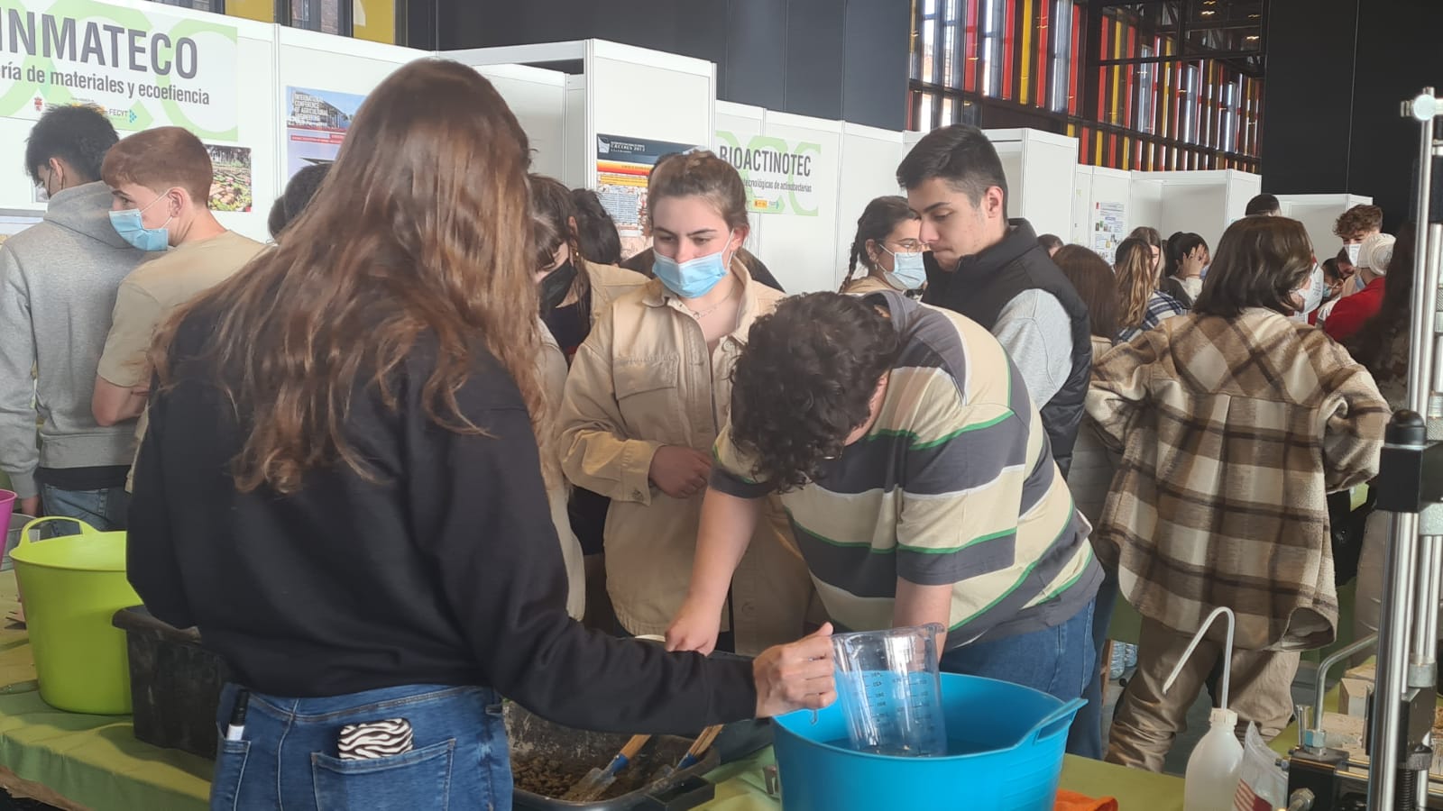 Fotos: Expociencia abre sus puertas en el Palacio de Exposiciones