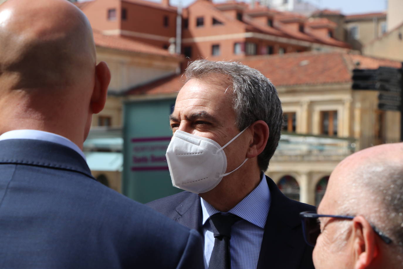 Llegada de José Luis Rodríguez Zapatero y acto de la primera gala de los Premios de la Trashumancia. 