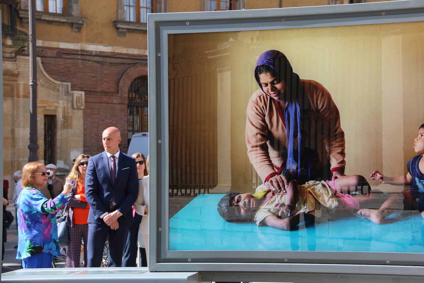 Presentación de la exposición fotográfica 'Tierra de sueños'