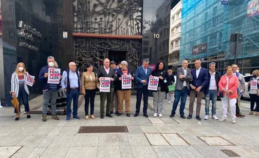 Los concejales de UPL en el Ayuntamiento de León secundaron el paro.