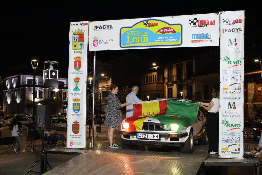 Medio centenar de participantes forman parte del Rally León 