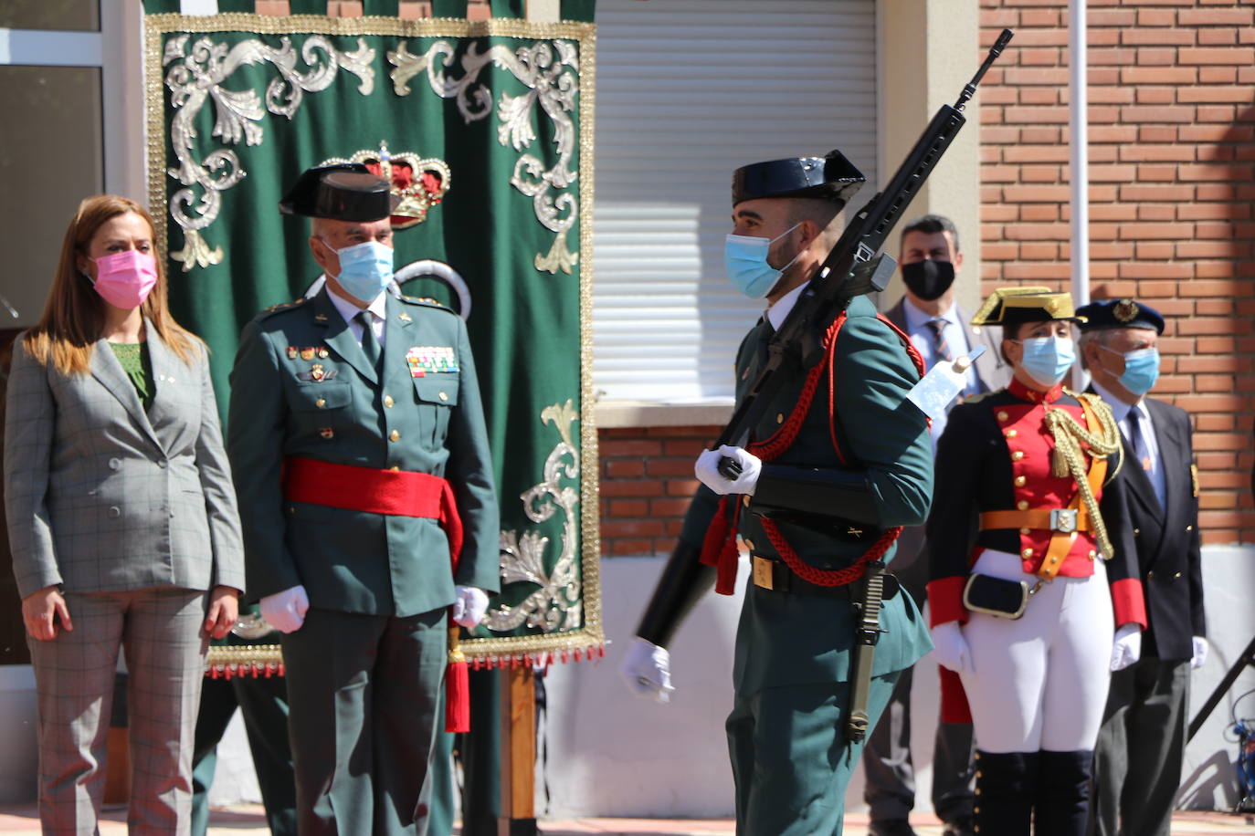 Fotos: Actos conmemorativos del 178 aniversario de la Guardia Civil en León