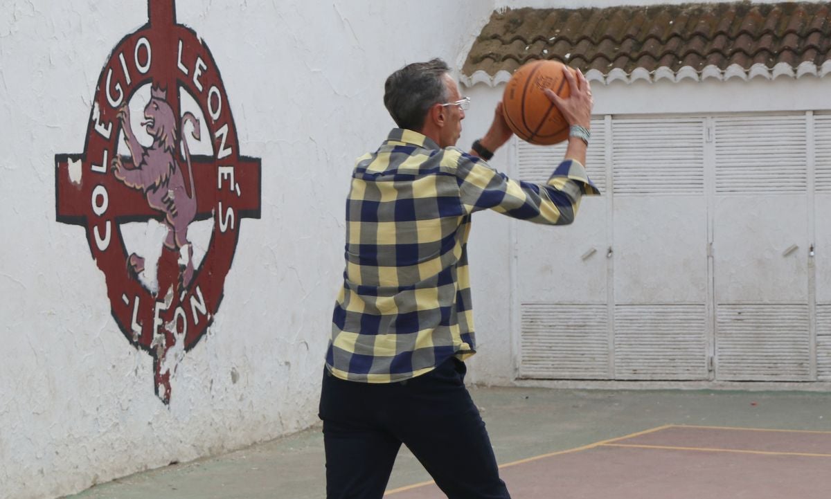 Varios de los integrantes de la plantilla y cuerpo médico que lograron en 2007 el ascenso a ACB de Baloncesto León se reúnen con leonoticias para recordar un día «inolvidable» en sus vidas.