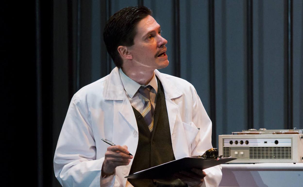 El actor leonés Javier Bermejo en un momento de la actuación.