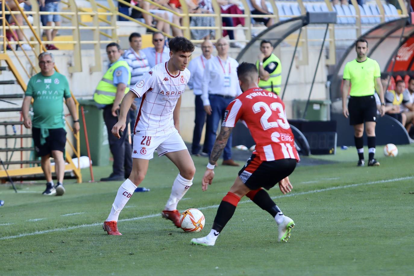 La Cultural ha disputado la última jornada ante la UD Logroñés sin nada en juego para los de Curro Torres.