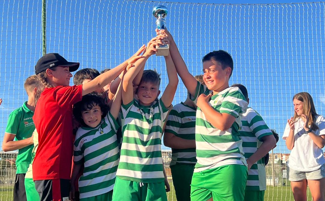 El CD La Virgen fue campeón benjamín.