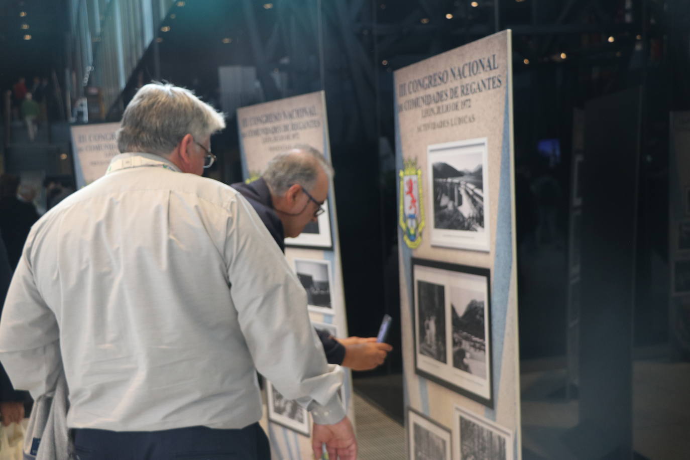 Imágenes de la exposición fotográfica del XV Congreso Nacional de Regantes. 