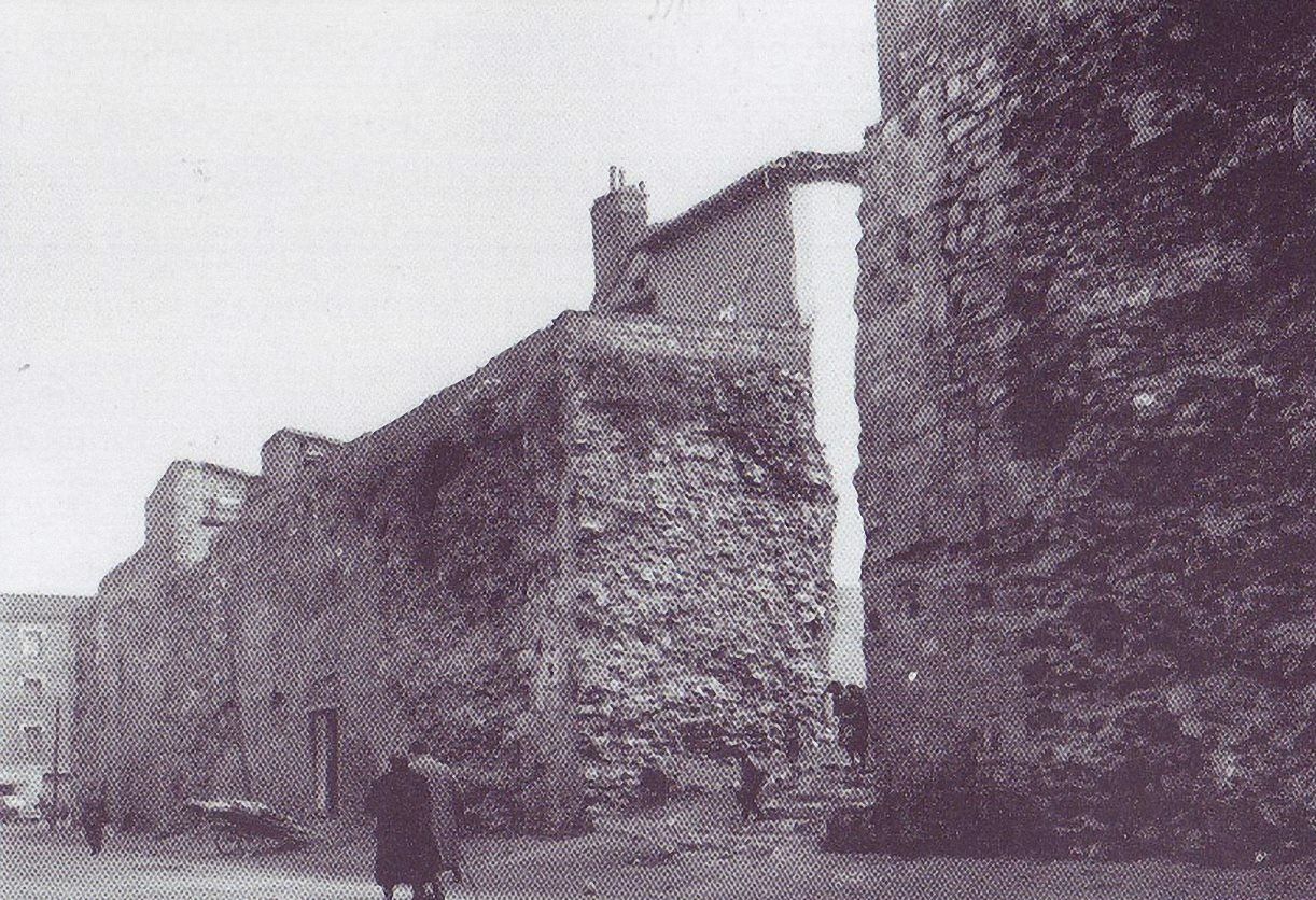 Calle Carreras (Arco de San Albito)