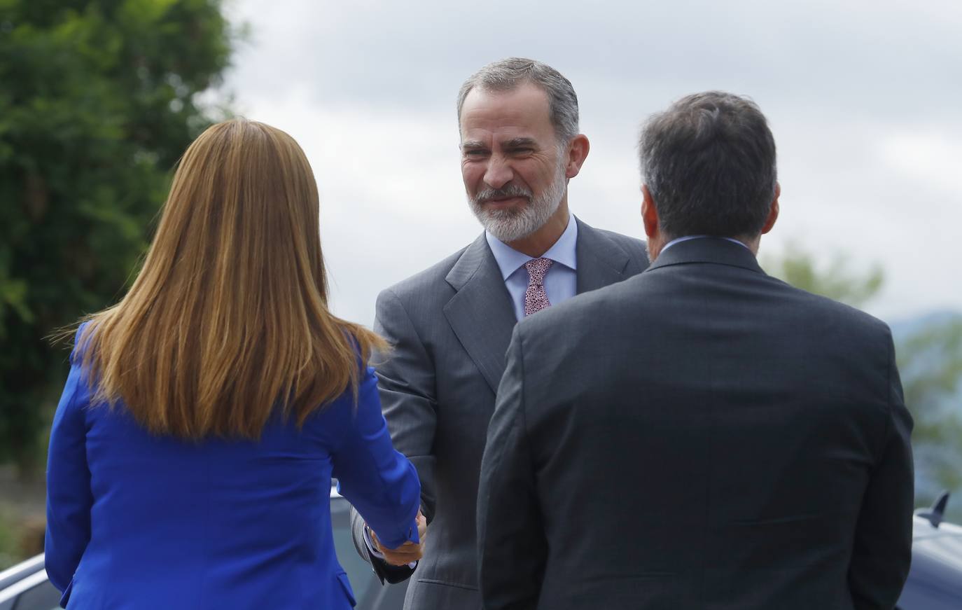 Felipe VI revivindica a El Bierzo en una visita histórica. El monarca llega a la capital del Bierzo 25 años después de que pisara la misma tierra como príncipe. El rey preside el acto de clausura del XXV Aniversario del Campus de Ponferrada de la Universidad de León.