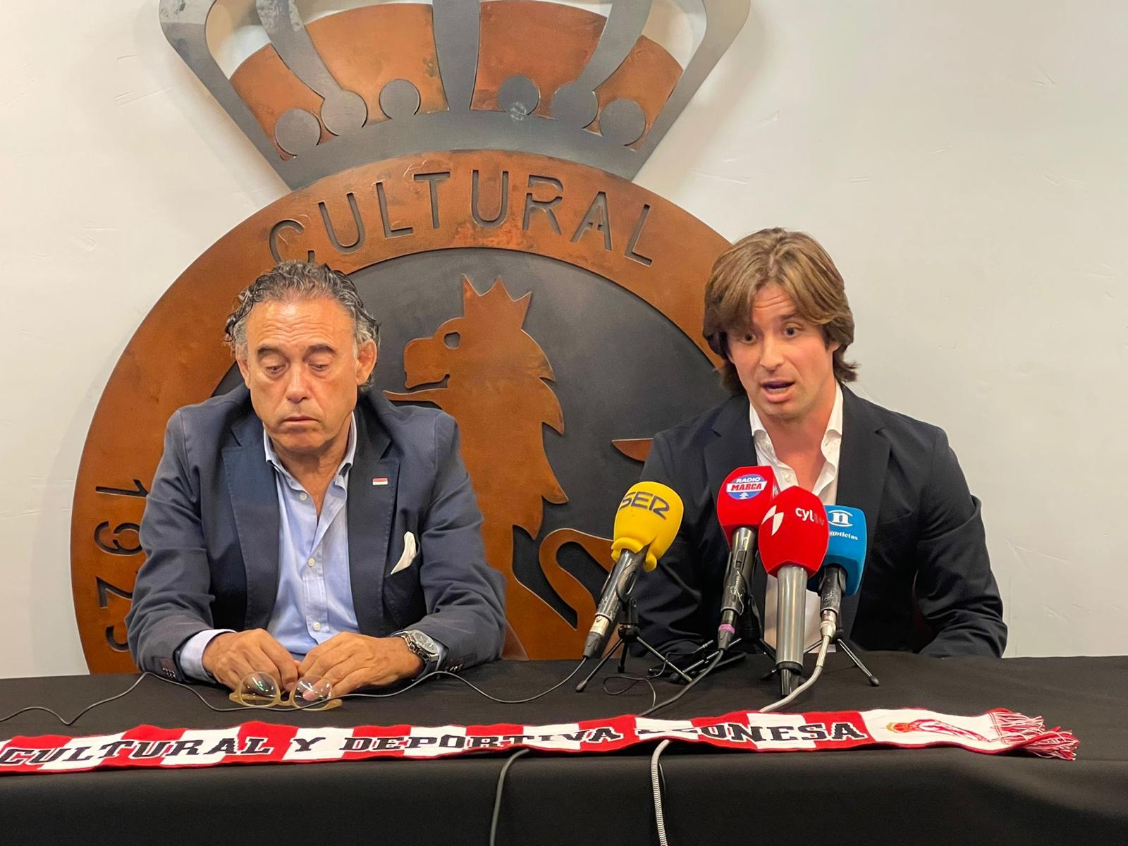 El valenciano se ha presentado como nuevo director deportivo de la Cultural y afronta una nueva etapa en León