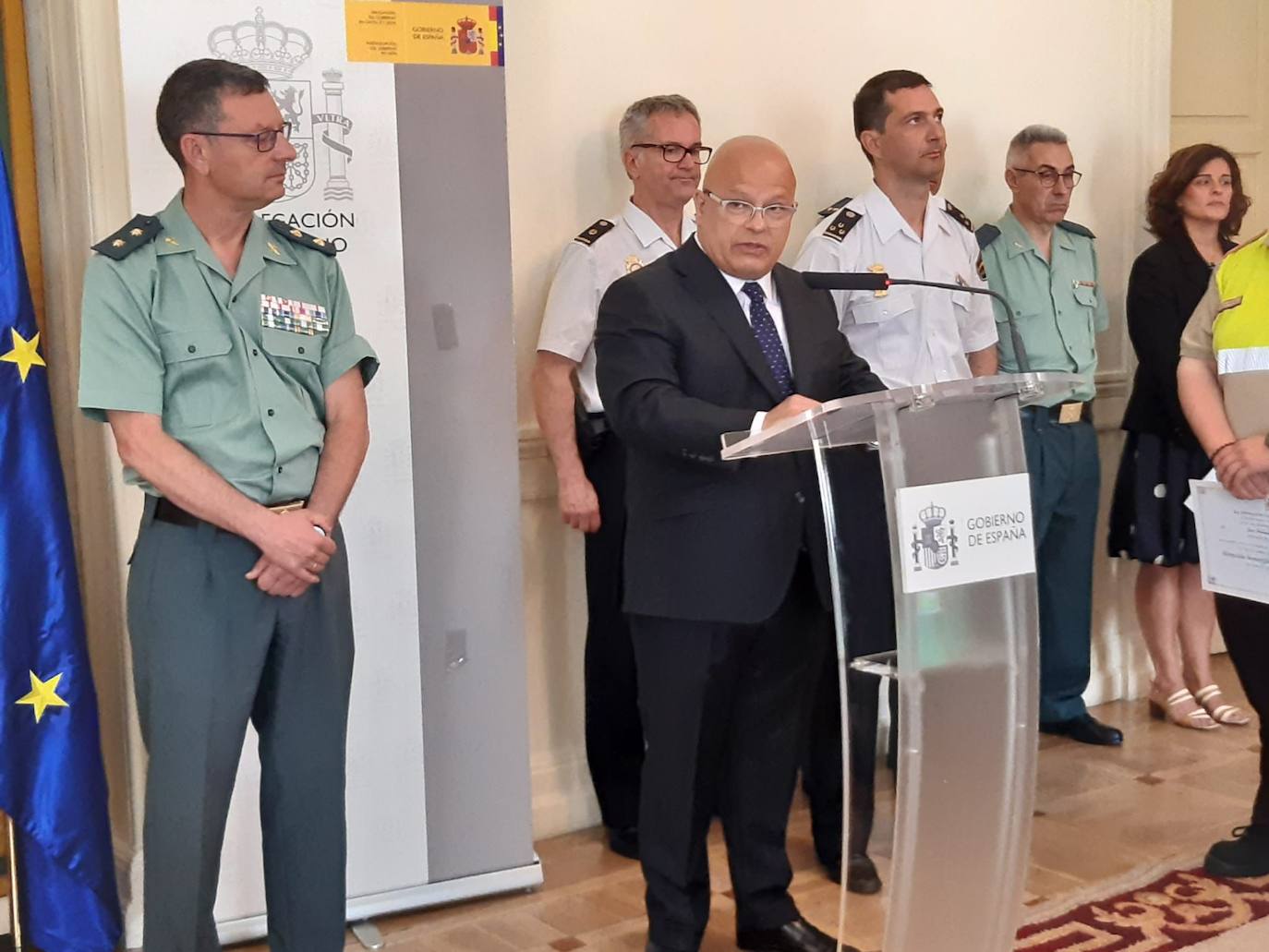 Acto de la entrega de menciones honoríficas a profesionales de seguridad privada.