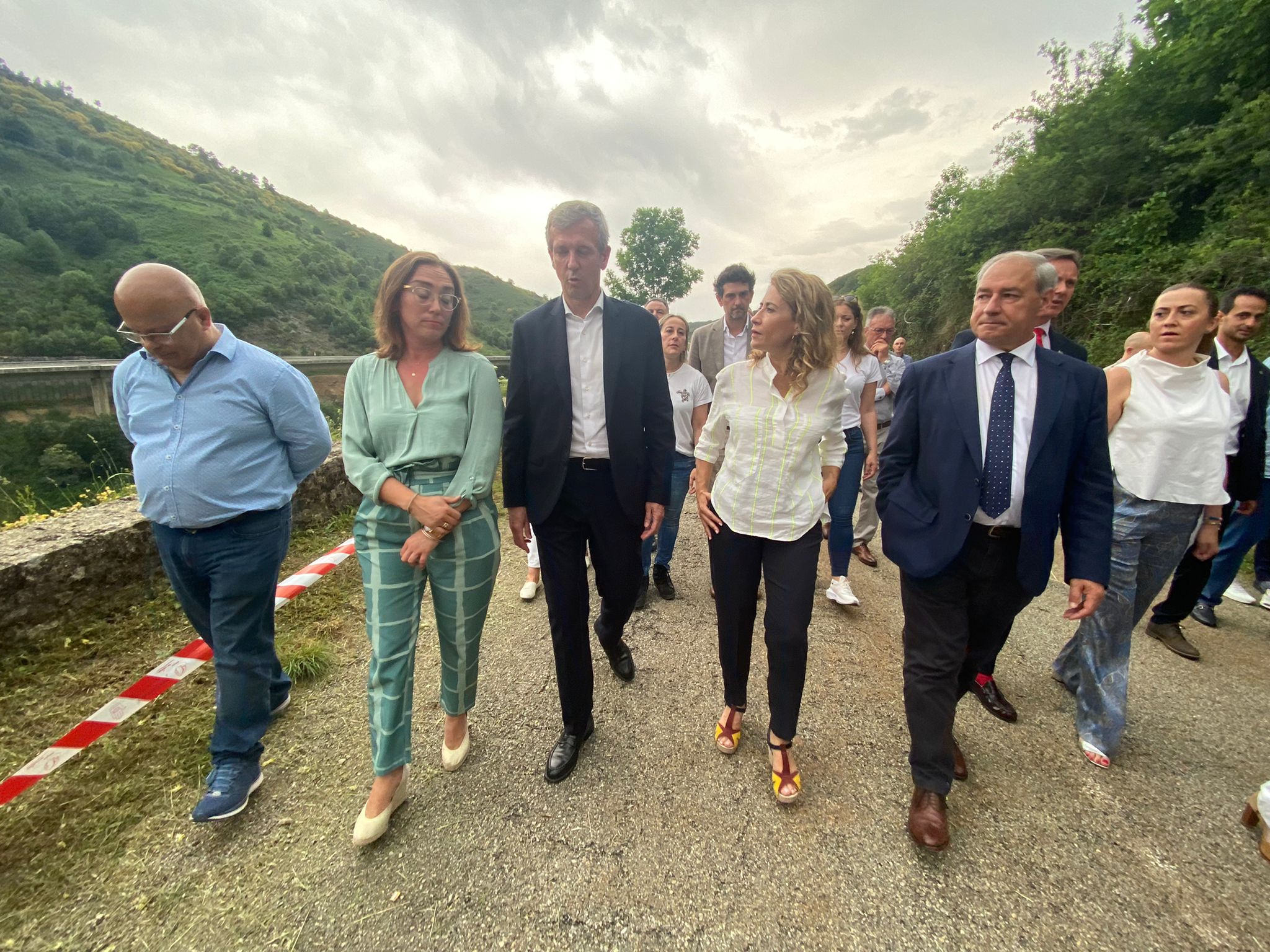 Fotos: Visita de la ministra al viaducto de Castro