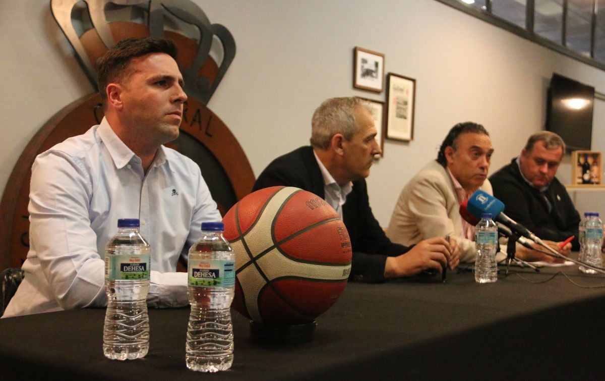 El club leonés 'aglutina' los esfuerzos de Basket León y Reino de León para lanzar un proyecto conjunto e ilusionante.