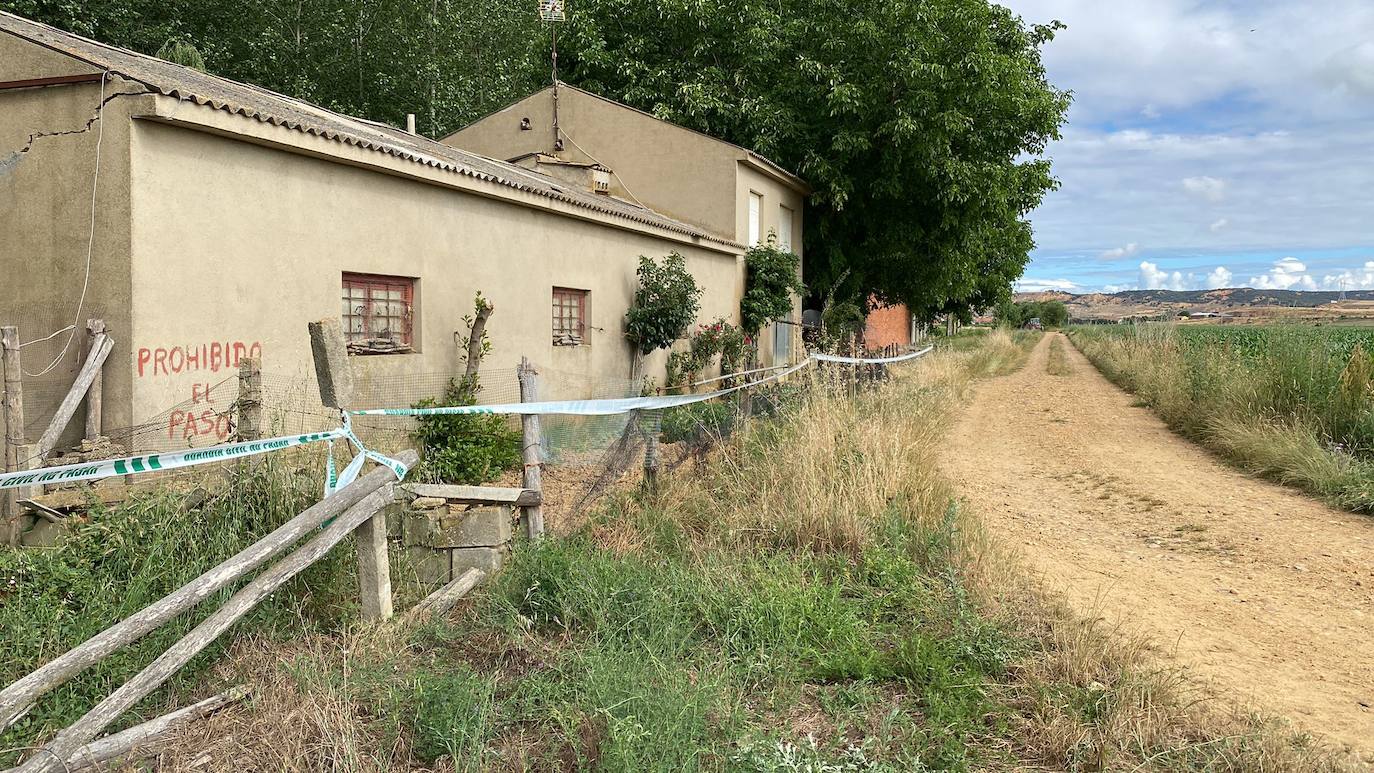 La Guardia Civil investiga la muerte de un hombre apuñalado en el cuello en Villagarcía de la Vega. 