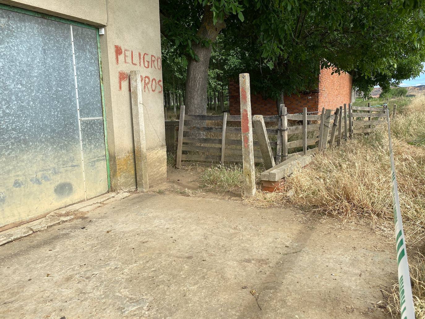 La Guardia Civil investiga la muerte de un hombre apuñalado en el cuello en Villagarcía de la Vega. 