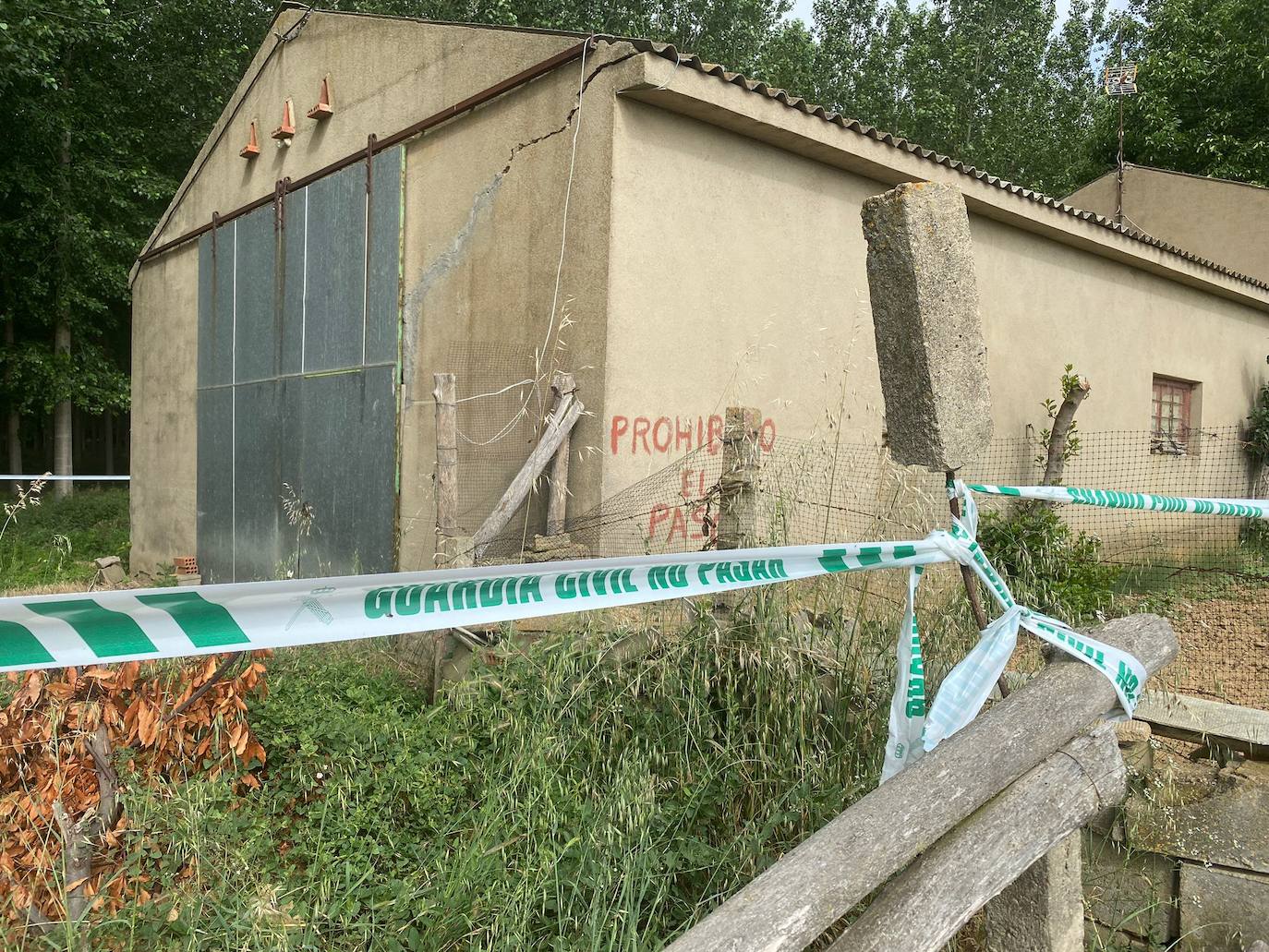 La Guardia Civil investiga la muerte de un hombre apuñalado en el cuello en Villagarcía de la Vega. 