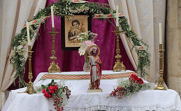 Imagen. Altar en honor a San Juan en la Iglesia de San Marcelo. 