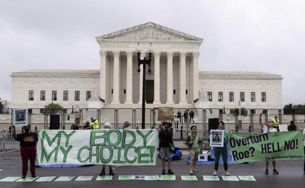 Protesta contra la derogación de la ley de aborto ante el Tribunal Supremo de EE UU.