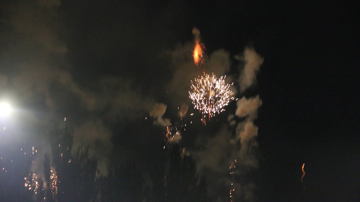 La lluvia hizo una pausa para León volviera a disfrutar de la noche más mágica 