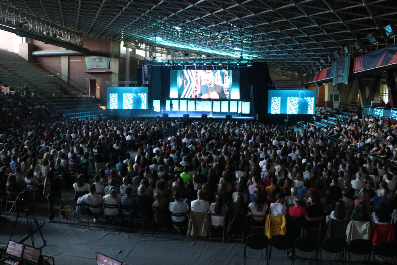 Dani Martínez en su espectáculo 'Ya lo digo yo' en el Palacio de los Deportes de León. 