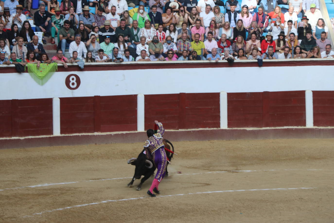 Tarde de toros y de gloria en León. 