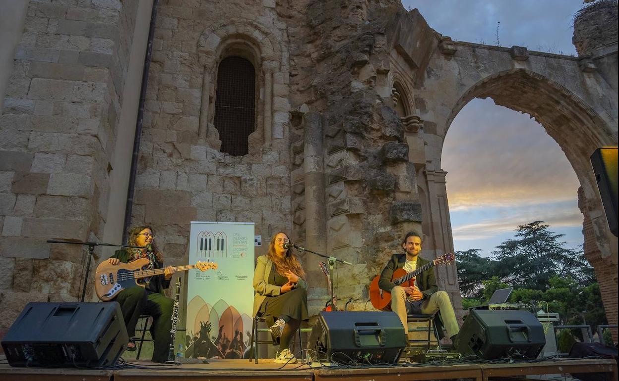 Huckleberry actuó en el convento de San Benito de Sahagún.