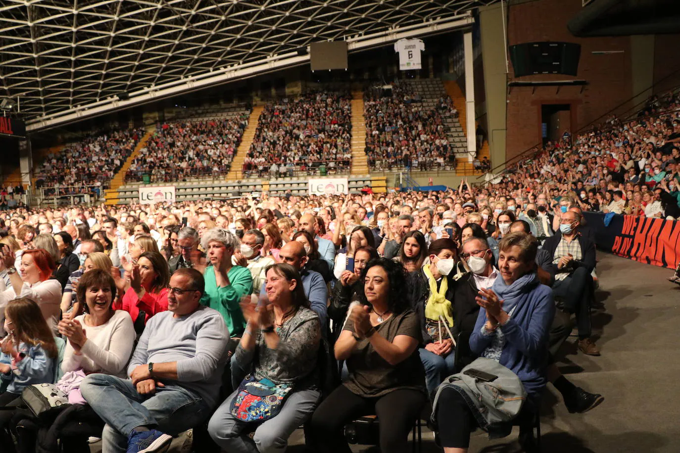 Concierto de Ara Malikian en el Palacio de los Deportes de León. 