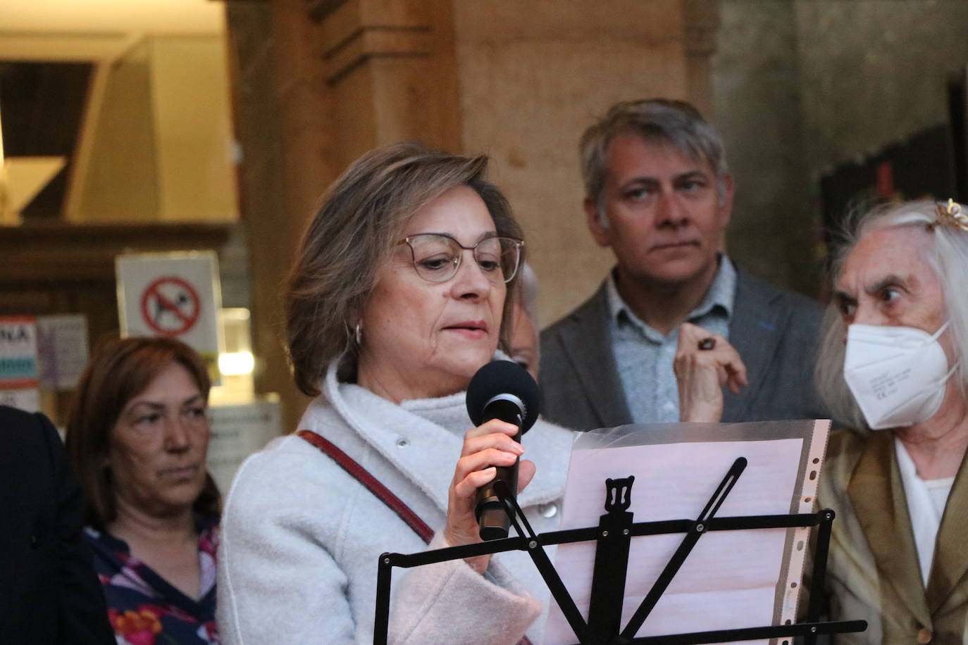 Recitación del recorrido literario Memorial Miguel Delgado. 