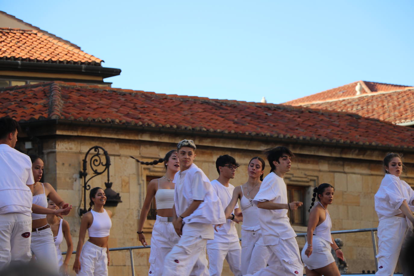 Actuación de Cras Dance en León. 