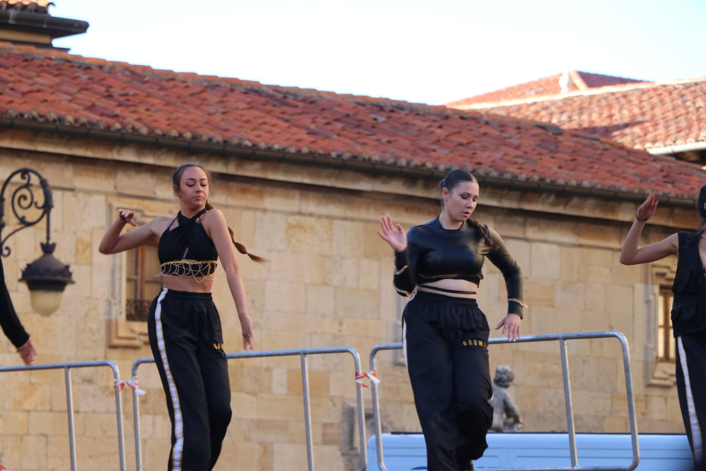 Actuación de Cras Dance en León. 