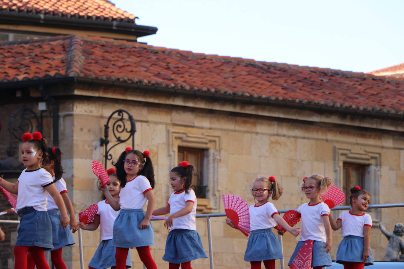 Actuación de Cras Dance en León. 