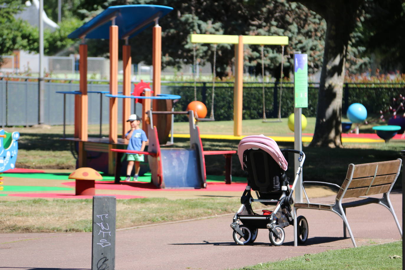 Fotos: Renovación parque del paseo Papalaguinda