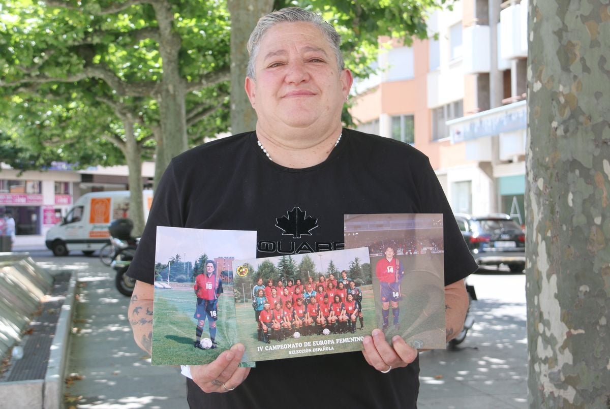 La leonesa recuerda su paso por la selección en la preparación para la primera Eurocopa femenina del fútbol nacional, en 1997