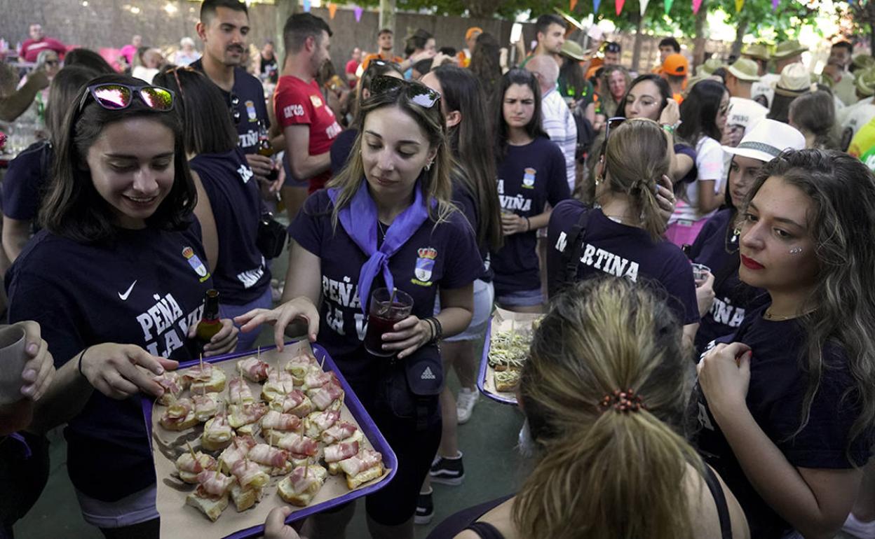 Arranca la XIII Edición de las Jornadas Gastronómicas y del Ajo en Santa Marina del Rey.