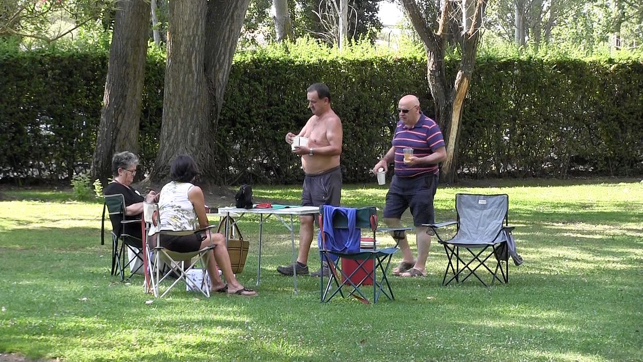 La Candamia, un espacio natural de uso abierto al público que ofrece 470.000 metros cuadrados de superficie, se convierte en una refrescante isla en las jornadas de calor más intenso en este mes de julio. 