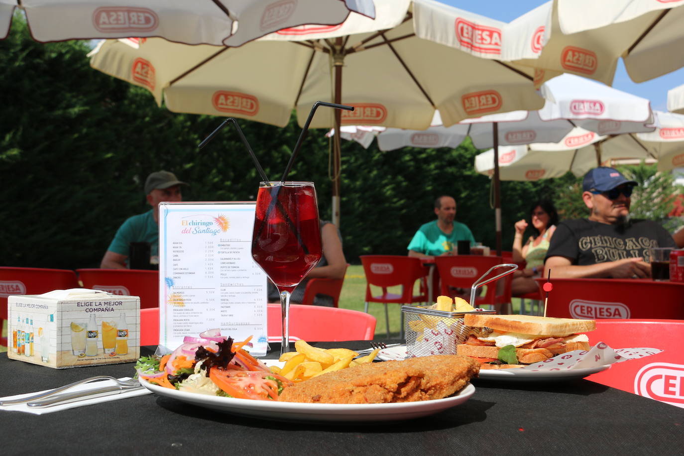 Platos para degustar en 'El Chiringo del Santiago', en Villaquilambre.