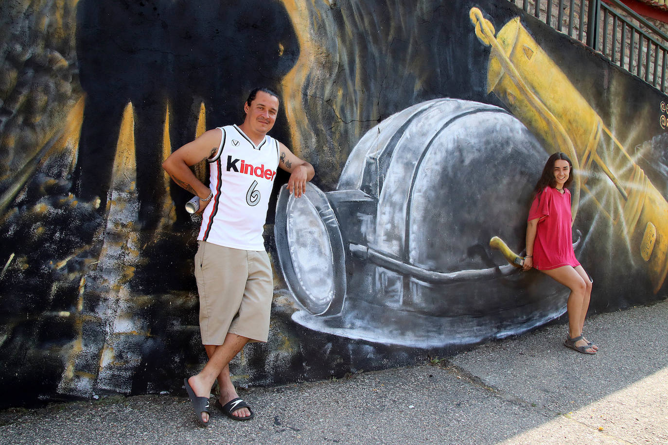 Mural dedicado a la minería en Santa Lucía de Gordón