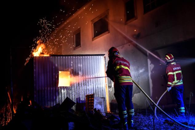 Fotos: El fuego devora Portugal