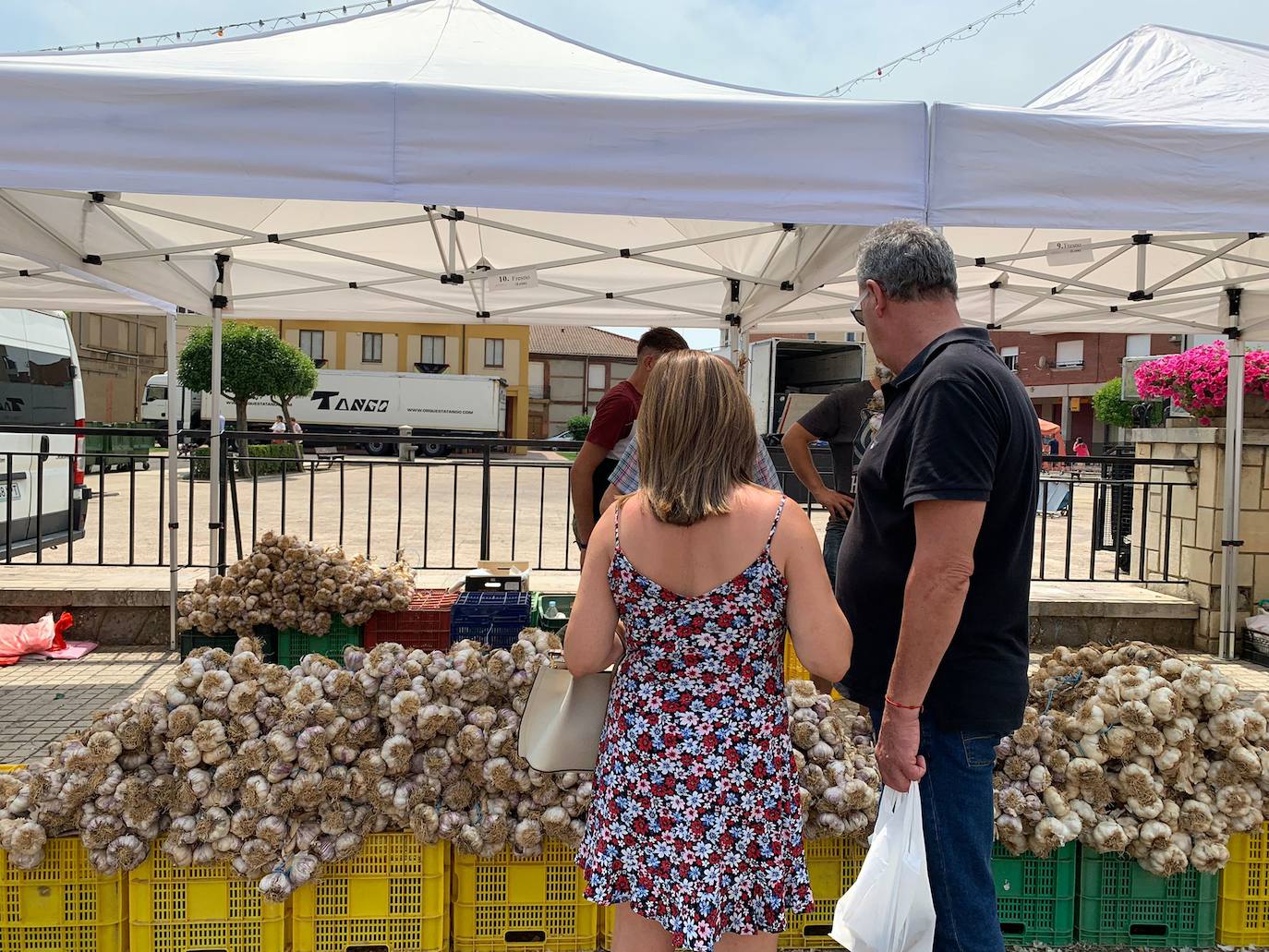 La artesanía y los productos de la zona vuelven a ensalzarse en una de las ferias que atrae a miles de turistas.