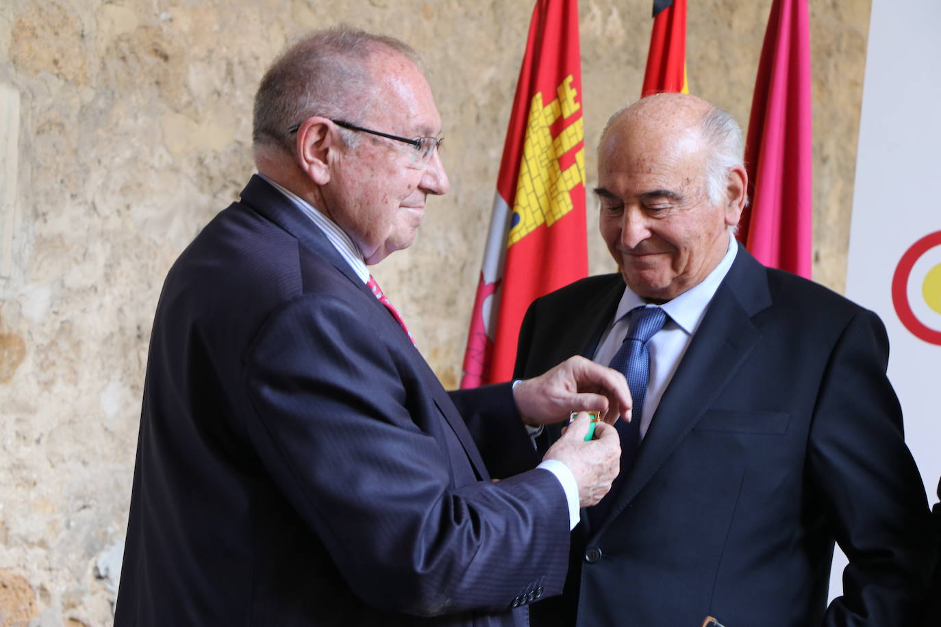 Fotos: Medalla de oro de la Cámara de Comercio a Manuel Lamelas