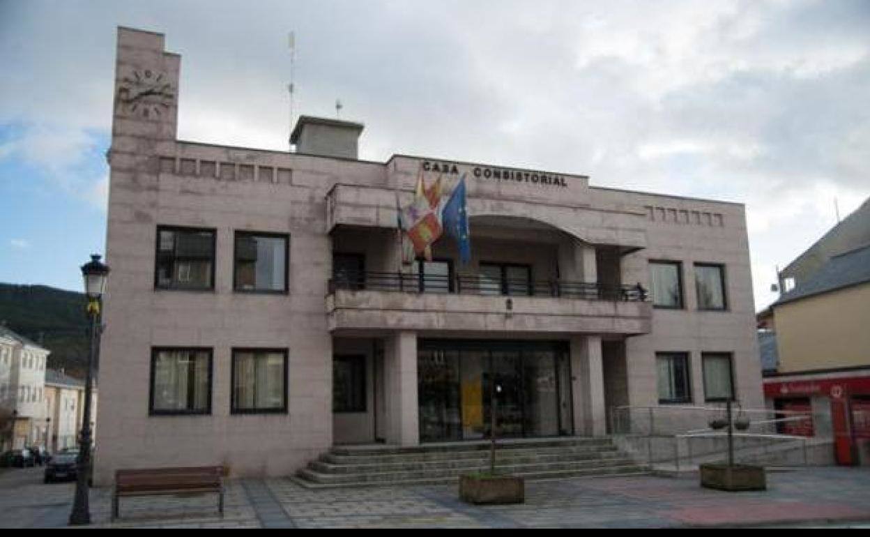 Casa Consitorial de Fabero.